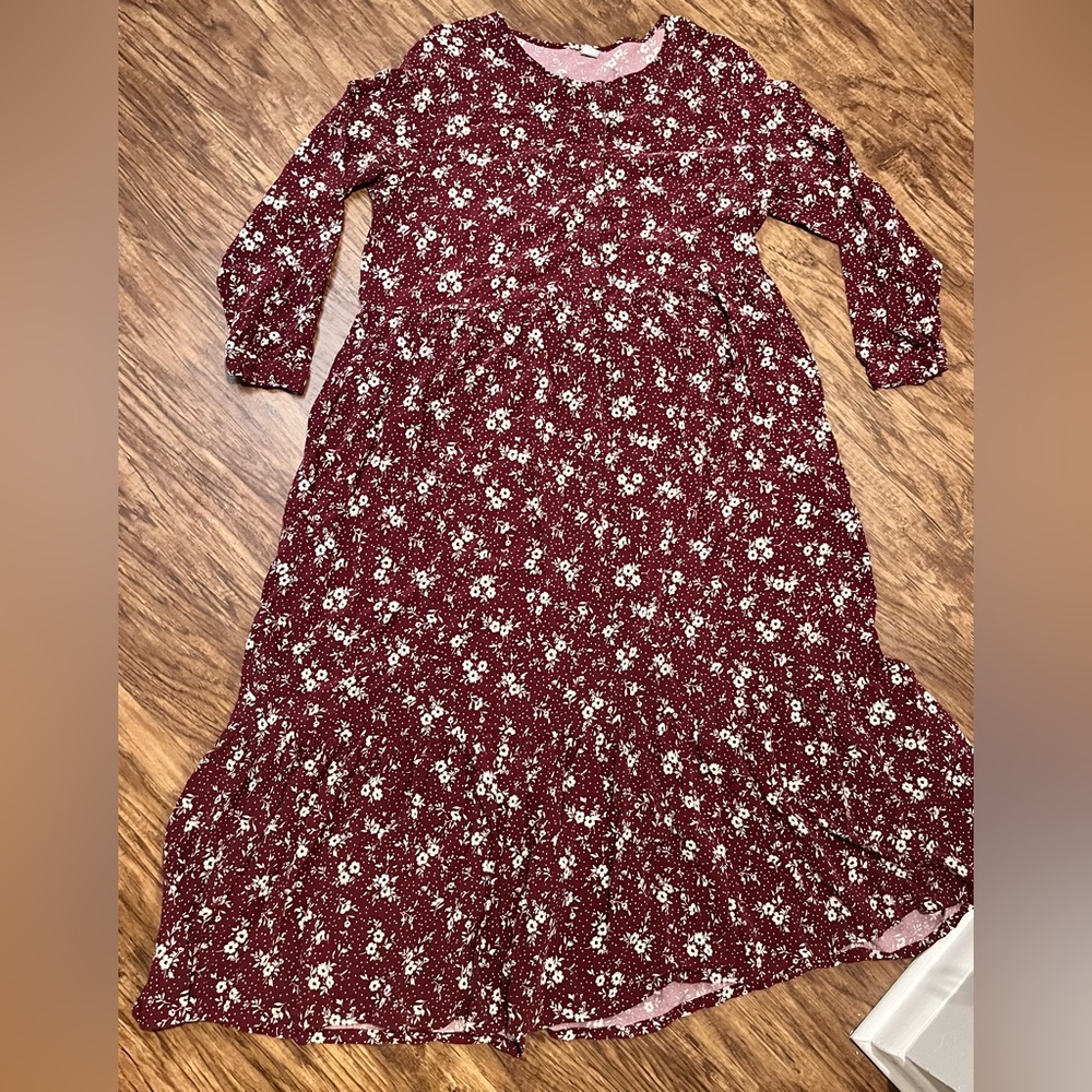 Old Navy Red Floral Maxi Dress size XL